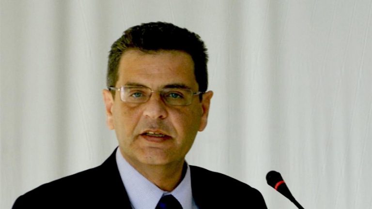 17Σεπ2018 – Μάθε τι παίζει –  Κυρίακος Ποζρικίδης