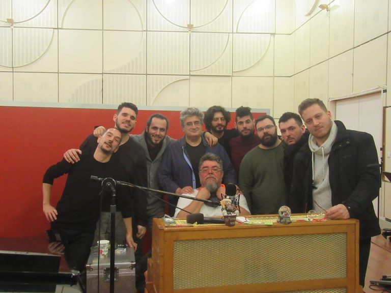 “Κουμπάρε, καλά Χριστούγεννα!”  Δευτέρα 24 Δεκεμβρίου 2018, ο Σταμάτης Κραουνάκης και η Σπείρα-Σπείρα  στο Δεύτερο Πρόγραμμα της Ελληνικής Ραδιοφωνίας
