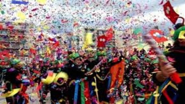 22Φεβ2019 –  Μάθε τι παίζει – Λύρατζης