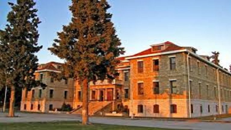 10Μαϊ2019 –  Μάθε τι παίζει –  Δαμιάνα Κουτσομίχα