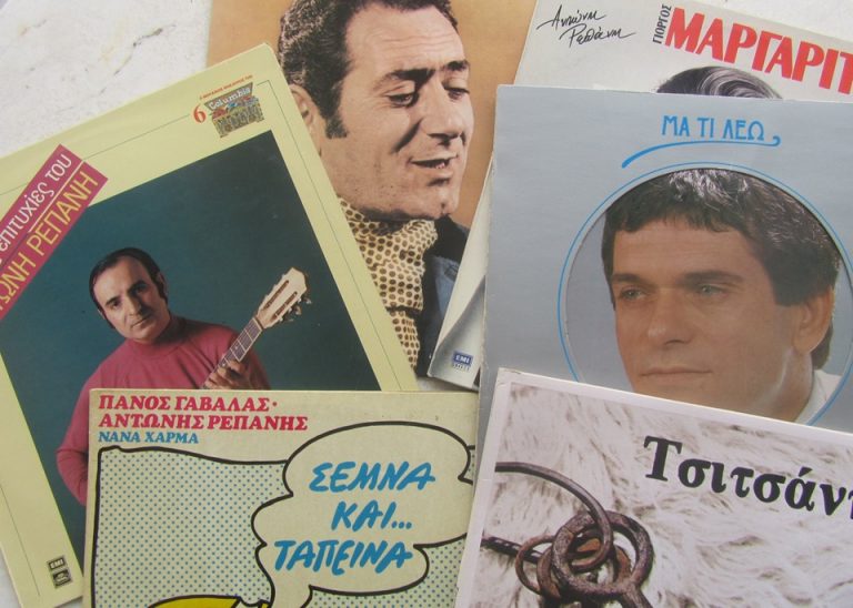 «Πρέπει να ξέρεις μηχανή να κόψεις μαύρα μάτια» Τρίτη 4 Ιουνίου 2019, «Μαζί με την ανάμνηση που απ’ το μυαλό δεν σβήνει…» στο Δεύτερο Πρόγραμμα της Ελληνικής Ραδιοφωνίας (Β’ Μέρος)