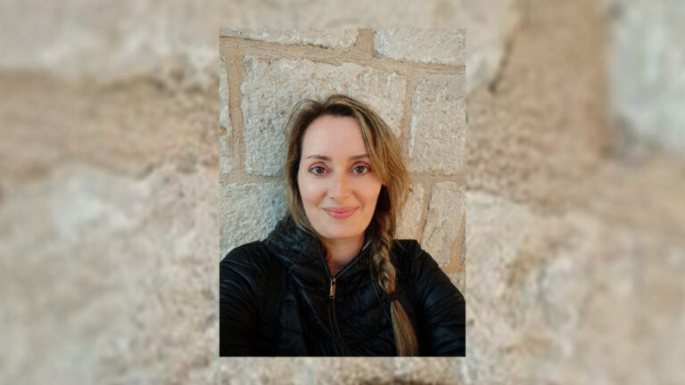 Η Ποιήτρια της Εβδομάδας 25-11-2019