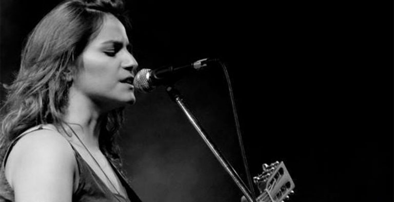 «Η μουσική που μας ενώνει»:η Άννα Χρυσάνθου στο Δεύτερο Πρόγραμμα της Ελληνικής Ραδιοφωνίας