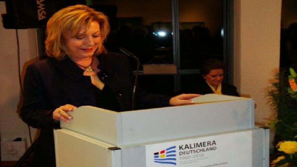Η πρόεδρος της Ελληνικής Κοινότητας Στουτγάρδης Άννα Ιωαννίδου στη “Φωνή της Ελλάδας”