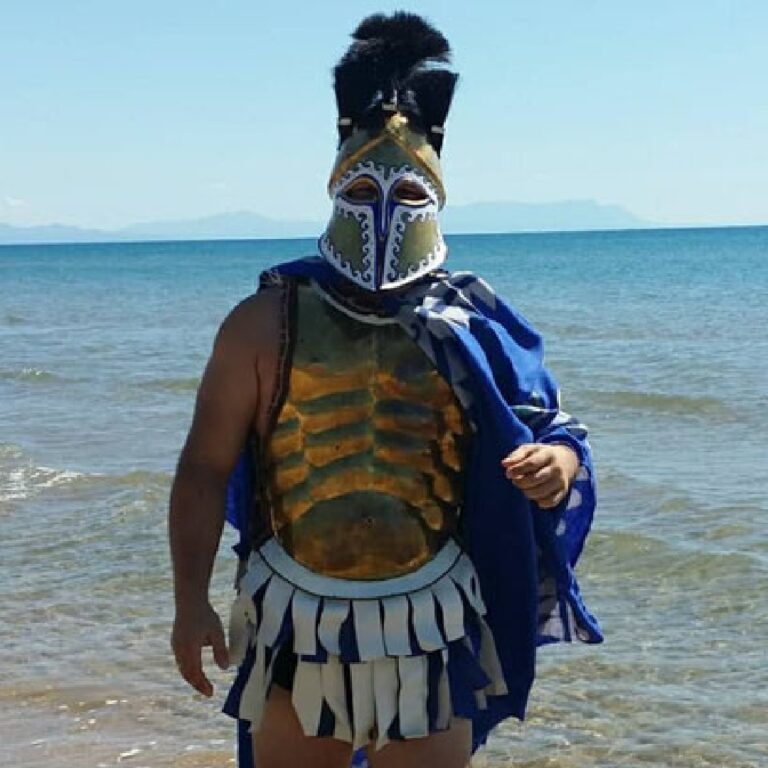 Ένας σύγχρονος – αρχαίος Έλληνας πολεμιστής από τη Γερμανία