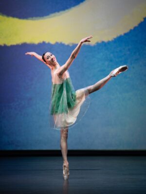 Η κορυφαία χορεύτρια της Όπερας της Βιέννης Ιωάννα Αβραάμ στις “Φωνές και μουσικές”