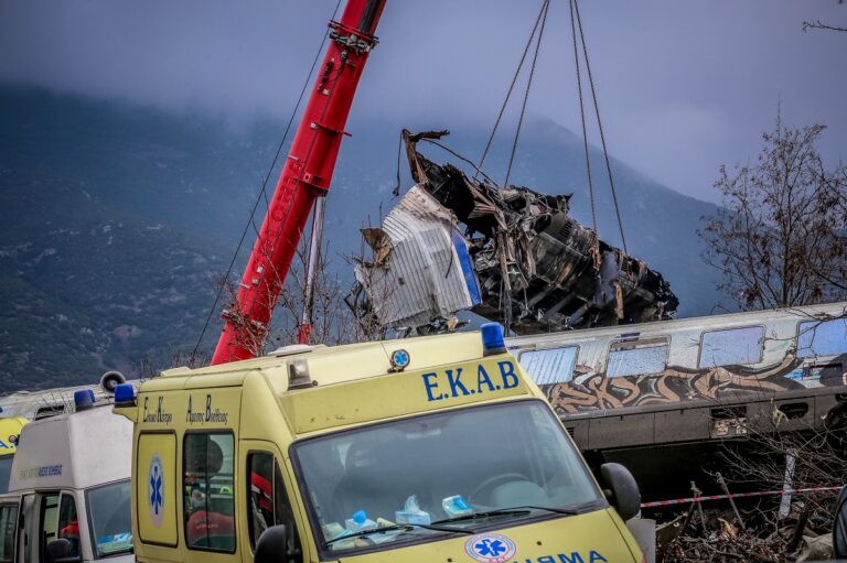 Ο γενικός γραμματέας πυροσβεστών Λάρισας, Παναγιώτης Μπέης, στον 102FM | 01.03.2023