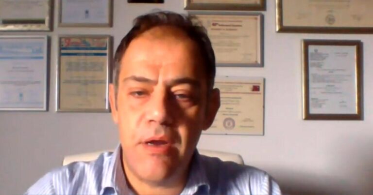 Ο αναπληρωτής καθηγητής παιδιατρικής αιματολογίας – ογκολογίας ΑΠΘ Αθανάσιος Τραγιαννίδης, στον 102FM | «Εδώ και Τώρα» | 15.02.2024