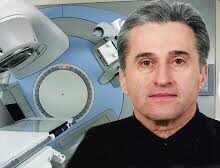 Ο καθηγητής ακτινοθεραπευτικής ογκολογίας του Δημοκρίτειου Πανεπιστήμιου Θράκης, Μιχαήλ Κουκουράκης, στον 102FM | «Φωνές πίσω από τη μάσκα» | 01.04.2024