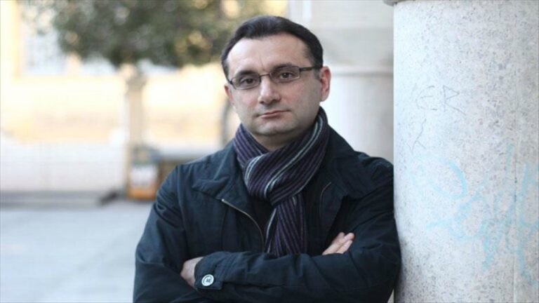 Αιμίλιος Σολωμού: Τιτάνια η προσπάθεια των μεταφραστών της ελληνικής λογοτεχνίας για τη διάδοσή της