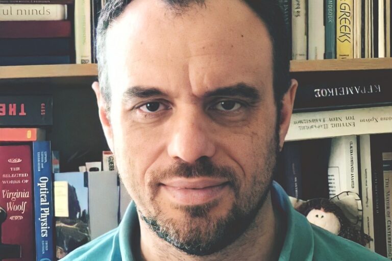 Ο Πρόεδρος της Ένωσης Ελληνικού Βιβλίου Κωνσταντίνος Δαρδανός, στον 102FM | «Εδώ και Τώρα» | 12.07.2024