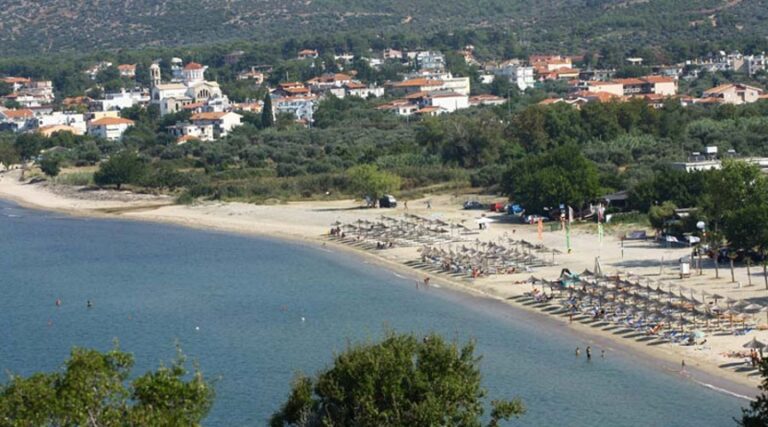 Ο Πρόεδρος Ένωσης Ξενοδόχων Θάσου Πάρις Παρασχούδης, στον 102FM | «Αίθουσα Σύνταξης» | 02.07.2024