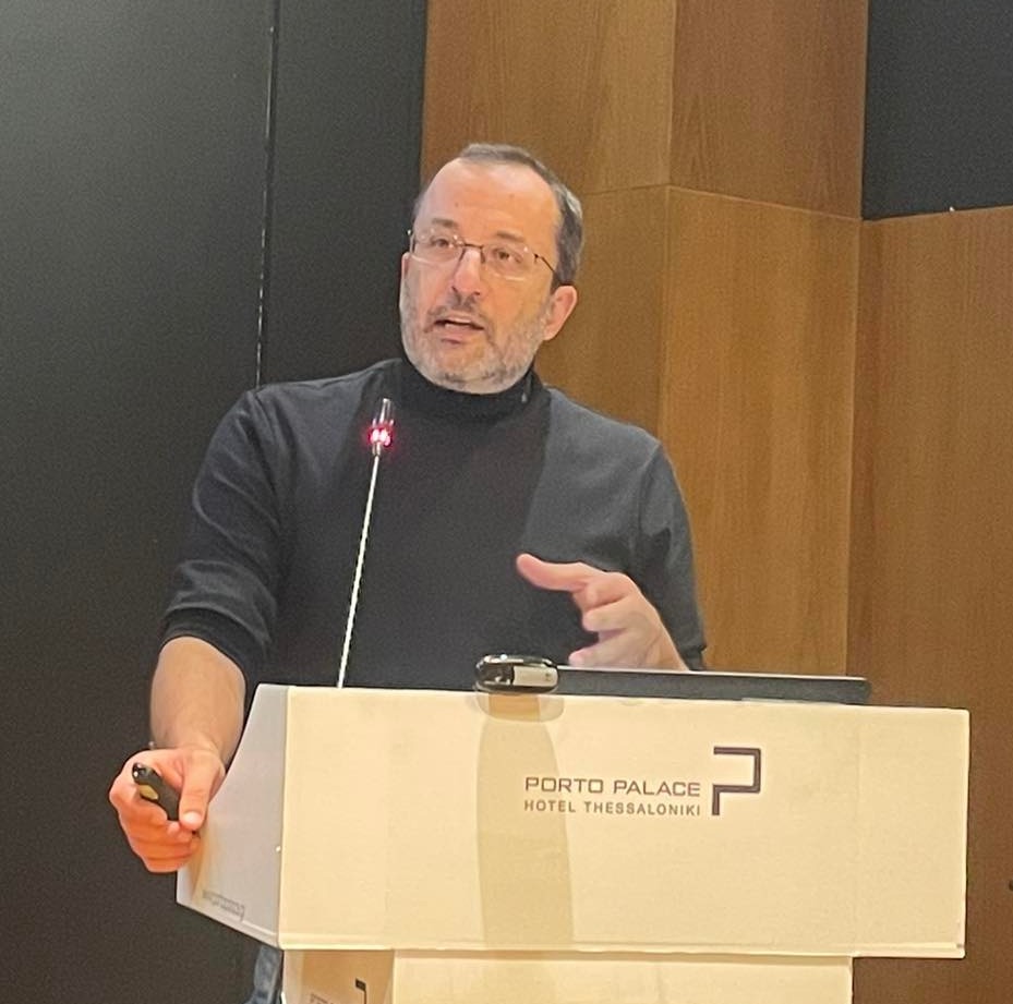 Ο Διευθυντής του Εργαστηρίου Ιχθυολογίας ΑΠΘ, Καθηγητής Τμήματος Βιολογίας Αθανάσιος  Τσίκληρας, στον 102FM | «Αίθουσα Σύνταξης» | 23.08.2024 - ERT εcho