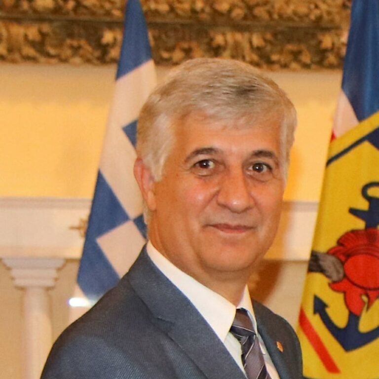 Ο πρώην Υπαρχηγός ΓΕΣ, Αντιστράτηγος ε.α. Δημήτρης Μπονώρας, στον 102FM | 02.10.2024