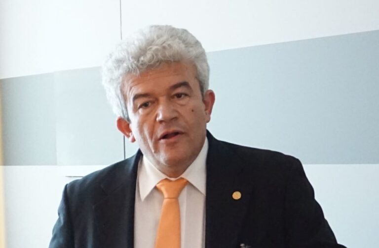 Ο Πρόεδρος Ξενοδόχων Μαγνησίας Γιώργος Ζαφείρης στον 102FM | «Αίθουσα Σύνταξης» | 05.09.2024