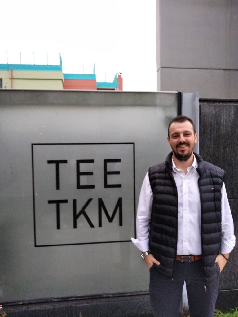 Ο Γενικός Γραμματέας του Τ.Ε.Ε./Τμήματος Κεντρικής Μακεδονίας Μανώλης Μπελιμπασάκης, στον 102FM | «Εδώ και Τώρα» | 12.12.2024