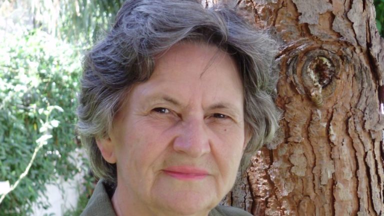 “Κουβέντες μακρινές” με την Ελένη Τσακμάκη από το Μόναχο | 27.01.25