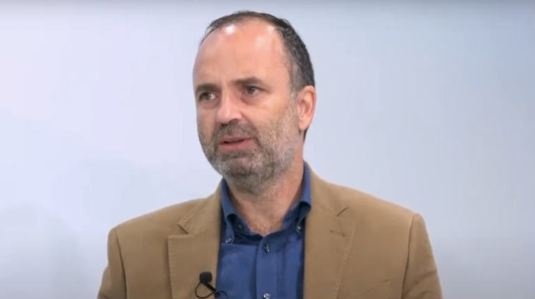 Ο Πρόεδρος της Ομοσπονδίας Συλλόγων Εργαζομένων Τεχνικών Επιχειρήσεων Ελλάδος Ο.Σ.Ε.Τ.Ε.Ε. Ανδρέας Στοϊμενίδης, στον 102FM | «Αίθουσα Σύνταξης» | 19.02.2025