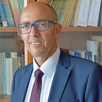 Ο πρύτανης του Πανεπιστημίου Μακεδονίας, Στυλιανός Κατρανίδης, στον 102FM | «Αίθουσα Σύνταξης» | 12.05.2025