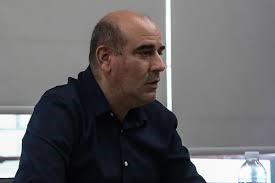 Ο Πρόεδρος της Πανελλήνιας Ομοσπονδίας Εργαζομένων στον Επισιτισμό –Τουρισμό Γιώργος Χότζογλου στον 102FM | «Εδώ και Τώρα» | 05.05.2025