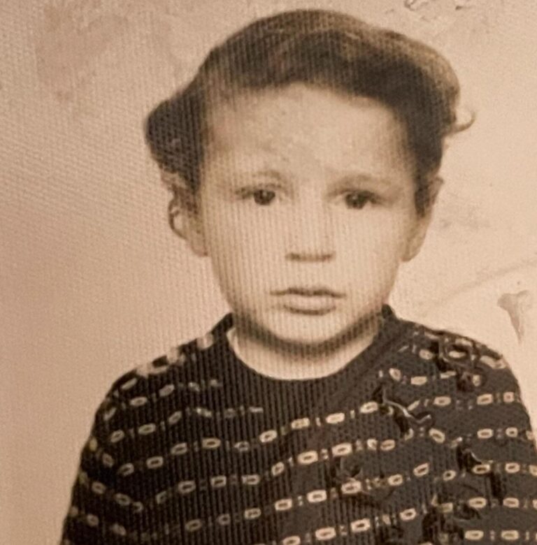 O Dimitrios Christo για την βιολογική μητέρα του στην εκπομπή “Η Παγκόσμια Φωνή μας”| 24.06.2025