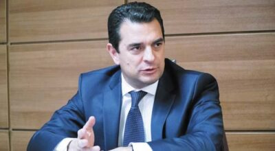 Ο Γραμματέας της Νέας Δημοκρατίας Κώστας Σκρέκας, στον 102FM | «Αίθουσα Σύνταξης» | 27.08.2025