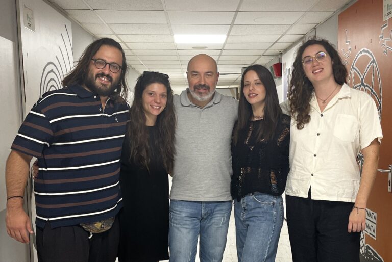 Οι συντελεστές της ταινίας “Αρκουδότρυπα” στη Φωνή της Ελλάδας | 19.09.2025