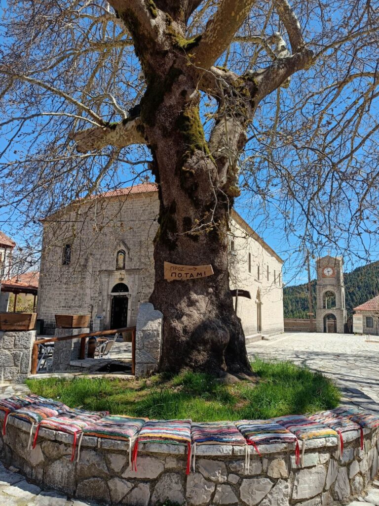 Μίλα μου για ταξίδια: Αθανάσιος Διάκος | 30.09.2025