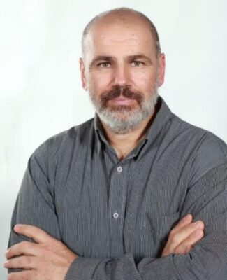 Ο Πρόεδρος της Ένωσης Συλλόγων Γονέων και Κηδεμόνων δήμου Θέρμης Φάνης Καρκατζούνης, στον 102FM | «Αίθουσα Σύνταξης» | 22.09.2025