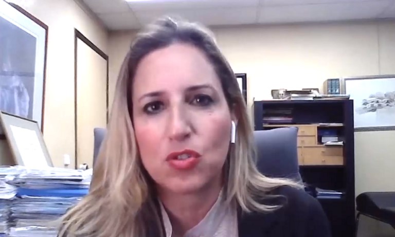 Η Παθολόγος, καθηγήτρια Επιδημιολογίας και Προληπτικής Ιατρικής στην Ιατρική Σχολή του ΕΚΠΑ Θεοδώρα Ψαλτοπούλου, στον 102FM | «Εδώ και Τώρα» | 22.09.2025