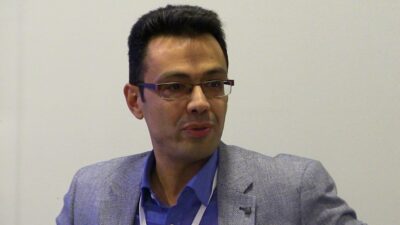 Ο Καθηγητής Διεθνούς Πολιτικής στο Δημοκρίτειο Πανεπιστήμιο Θράκης  Σωτήρης Σέρμπος, στον 102FM | «Αίθουσα Σύνταξης» | 26.09.2025