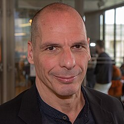 O Γραμματέας του «ΜέΡΑ25» Γιάνης Βαρουφάκης, στον 102FM | «Εδώ και Τώρα» | 10.09.2025