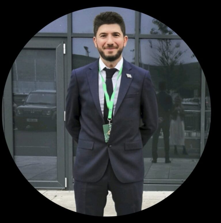 Ο Γιώργος Αργυρόπουλος από την Β. Ιρλανδία στην εκπομπή “Η Παγκόσμια Φωνή μας”| 09.10.2025