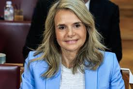 Η Βουλευτής του ΠΑΣΟΚ Μιλένα Αποστολάκη, στον 102FM | «Πανόραμα Επικαιρότητας» | 07.12.2025