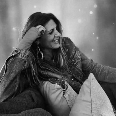 Αθηνά Βορίλλα: Μια Νεοϋορκέζα ερωτεύεται τη Σχοινούσα! | 04.12.2025