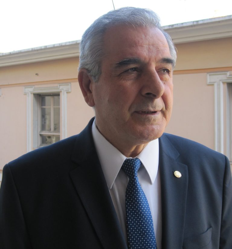 Ο Ανέστης Φιλιππίδης, Ομότιμος καθηγητής Ορυκτολογίας-Κοιτασματολογίας ΑΠΘ, στον 102FM | «Επόμενη Στάση: Ενημέρωση» | 22.01.2026