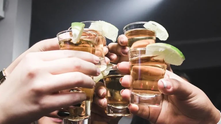 H ψυχολόγος Δέσποινα Δριβάκου, στον 102FM | «Επόμενη Στάση: Ενημέρωση» | 15.01.2026