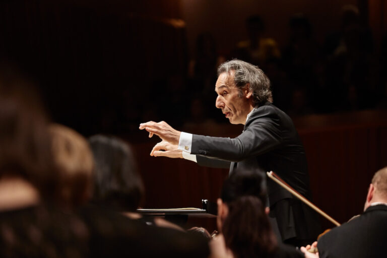 O Alexander Desplat διευθύνει έργα του | Η Προβολή της Ημέρας – 958fm | 14 Σεπτεμβρίου 2026