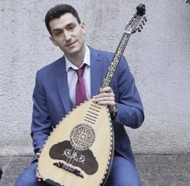 “Κουβέντες μακρινές” με τον λαουτίστα Βασίλη Κώστα | 08.06.26