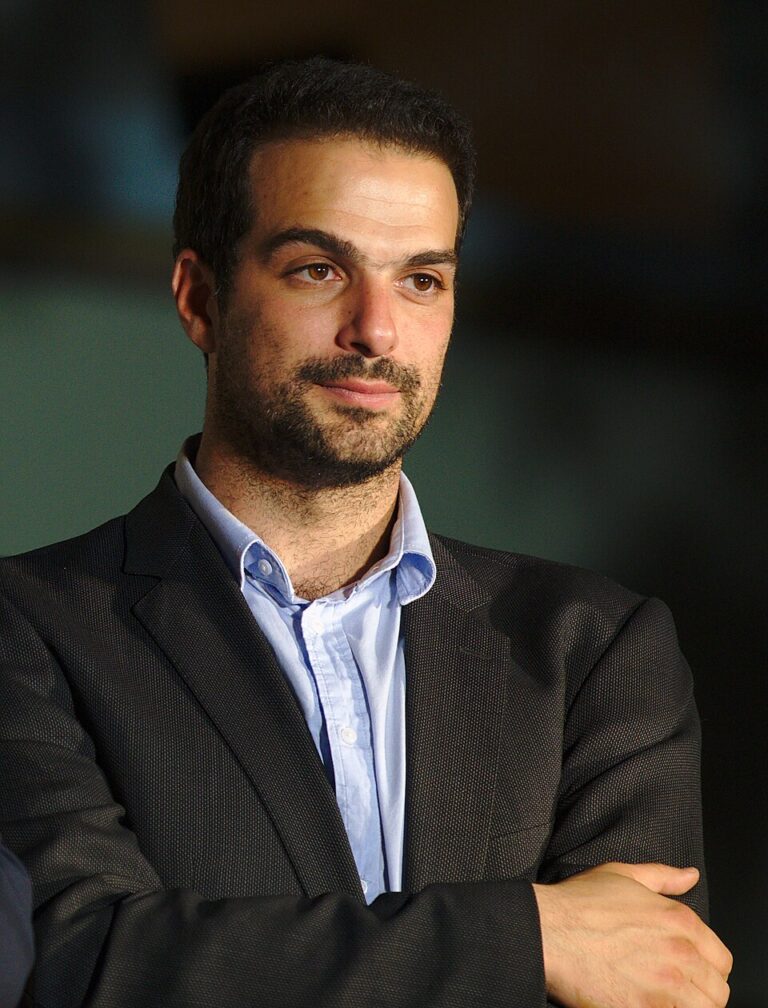 Ο Γραμματέας της Νέας Αριστεράς, Γαβριήλ Σακελλαρίδης, στον 102FM | «Επόμενη Στάση: Ενημέρωση» | 04.08.2026