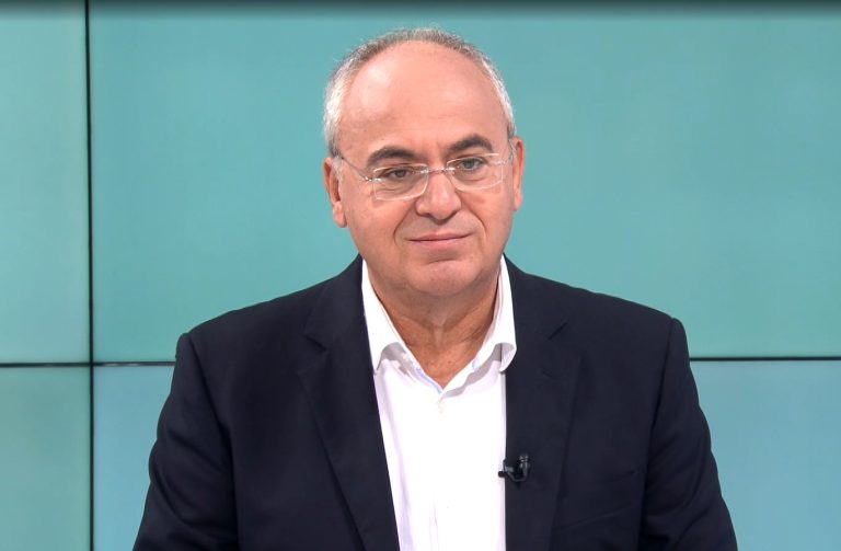 Ο Πάρις Μπίλλιας, Αντιπεριφερειάρχης Υποδομών και Δικτύων Κεντρικής Μακεδονίας, στον 102FM | «Ο Μεν και η Δε» | 30.09.2026