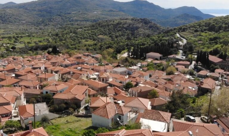 Στο Χωριό, με τον Προκόπη Αγγελόπουλο – Ανεμώτια Λέσβου | 8-9-2026