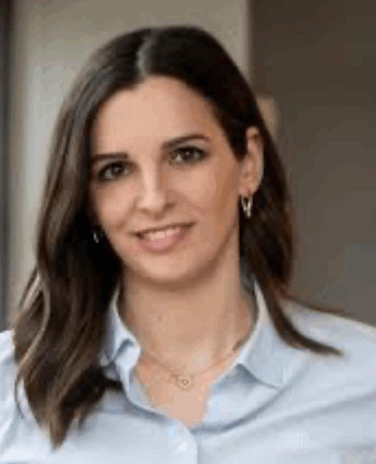Η Αναπληρώτρια εκπρόσωπος Τύπου του ΠΑΣΟΚ, Όλγα Μαρκογιαννάκη, στον 102FM | «Επόμενη Στάση: Ενημέρωση» | 15.09.2026