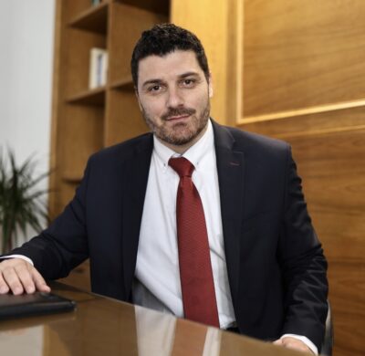 Ο τομεάρχης για θέματα εργασίας της ΕΛΑΣ, Διονύσης Τεμπονέρας, στον 102FM | «Επόμενη Στάση: Ενημέρωση» | 15.09.2026